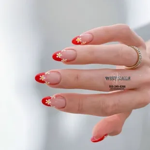 Nail salon in El Paso, Texas