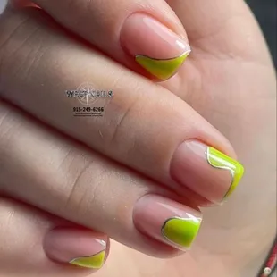 Nail salon in El Paso, Texas