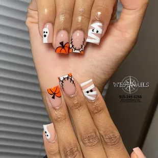 Nail salon in El Paso, Texas