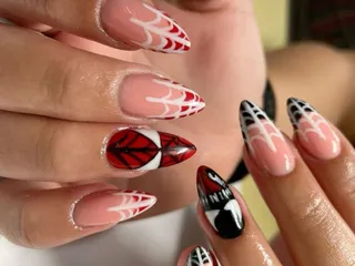Foxy Nails & Spa