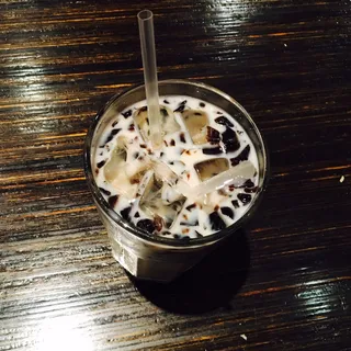 J10. Soya Bean with Black Jello