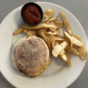 Breakfast sandwich