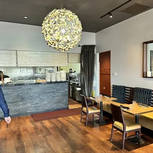 interior, ramen and noodles