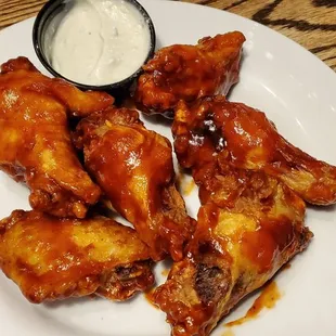 food, bbq chicken, fried chicken, chicken, bbq wings, chicken wings, chicken wings and fried chicken, fried chicken wings, poultry