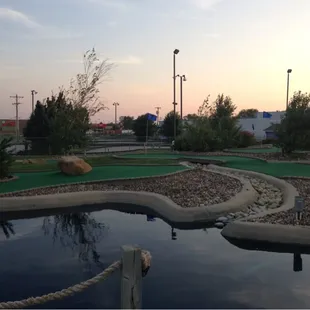 Pretty nice &amp; pretty easy, putt-putt