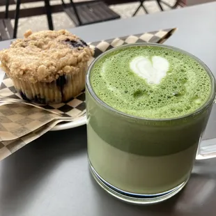 Matcha latte and blueberry crumble muffin!