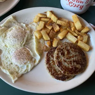 Mama's Country Breakfast w/ sausage patties