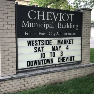 the sign for chevett municipal building