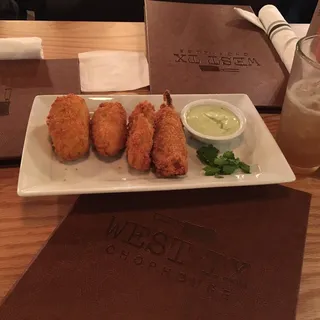 Crab Stuffed Gueros