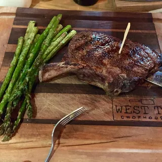 Bone-In Rib Eye 20 oz
