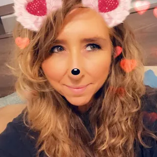 G R.