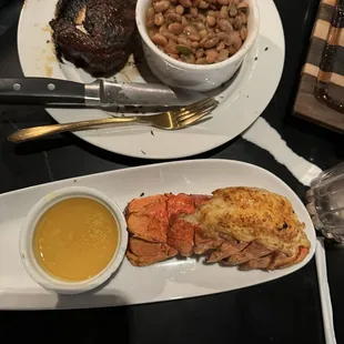 Filet mignon with a side of beans