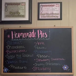 Fork in the Road awards for pie and for fried chicken, not to mention their fresh pie options (that sell out fast, be warned).