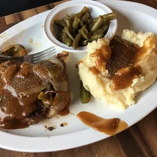 Hamburger steak with grilled onions and brown gravy was delicious!