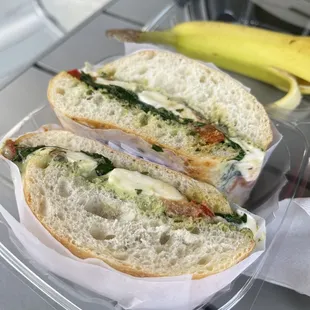 P9. Panini with red pepper pesto and mozzarella