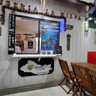 Pupuseria "LA Milpa"