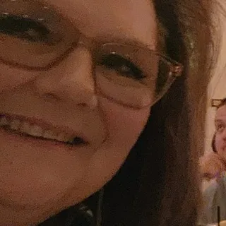 Nina O.