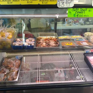 a display of seafood items