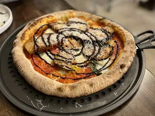 Fringe A Well-Tapped Eatery