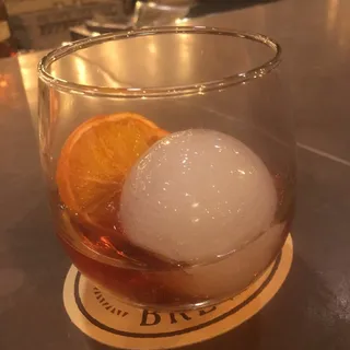 Boulevardier Cocktail 16oz. (Must be 21 to purchase).