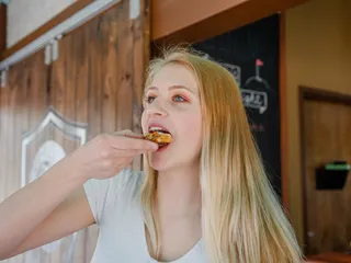 Caddy's Delight Virtual Golf Lounge