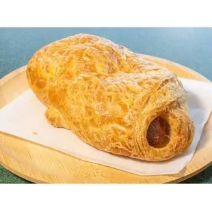 1 Sausage egg &amp; cheese croissant