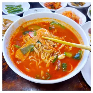 Mized Spicy Noodles