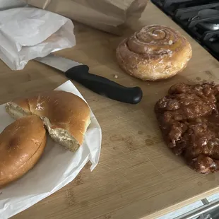 Bagels, cinnamon roll, apple fritter