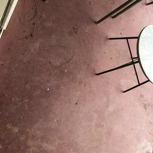 Patio was filthy!!