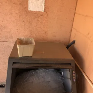 Exterior: ice machine filled with excellent clean/delicious edible