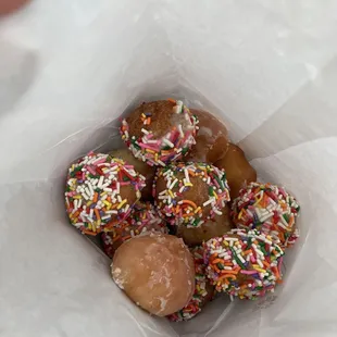 Dozen Assorted Donut Holes (Dozen)