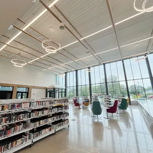 Inside / main atrium