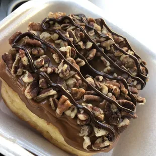 Turtle gourmet donut