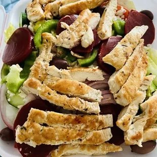 Grilled Chicken Greek Salad