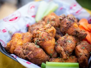 Belly's Sliders & Wings