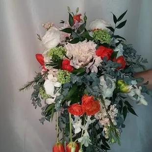Lavish Bridal Bouquets