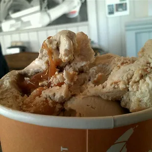 Salted Caramel Ice Cream