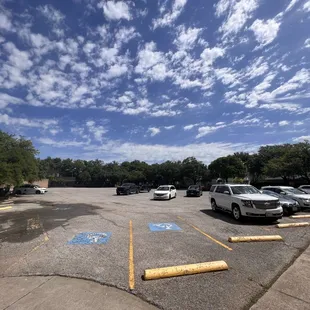 We have a very spacious parking lot just for you!