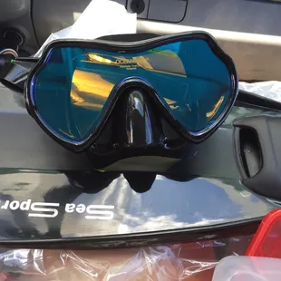 Omg I'm so pumped!!!!!!!!! On the path to diving, one day!  For now I shall snorkel to my hearts content