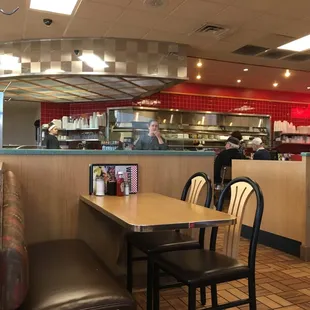 Very clean diner!
