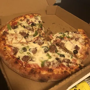 The freight car pizza!  Yes!!!!!!!!