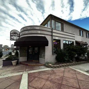 Front of Westside Stories.  This building is 110 years old!