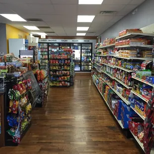 a grocery store aisle