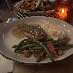 Pan seared Salmon, Lemon Garlic Herb Sauce, Mashed Potatoes, Market Veggies