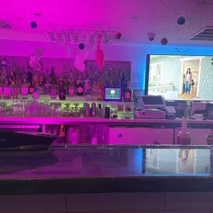 Bar aesthetics