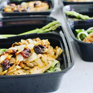 Keto? Paleo? hCG? Lowfodmap? Whole 30? Low Carb? AIP? Low Glycemic? Counting Macros? Yep! We cook all diet plans!