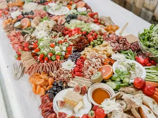 Crave & Graze Charcuterie