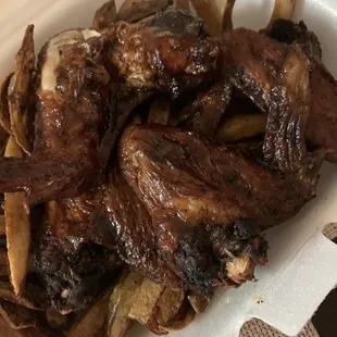 Deep Fried Jerk Wings w/Fries