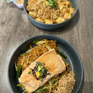 Pad Thai with salmon + pad Thai with tofu