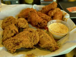 Wing Daddy's Sauce House - Plano